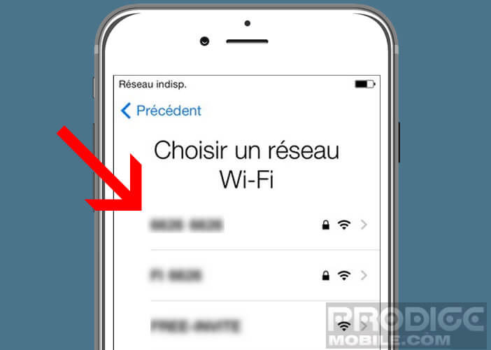 L’appareil s’affiche dans l’app Localiser mon iPhone, mais il apparaît hors ligne