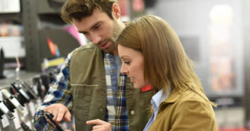 Est-il plus intéressant d’acheter son mobile avec un forfait ? Comparer le coût d’un smartphone nu avec un téléphone subventionné par un opérateur