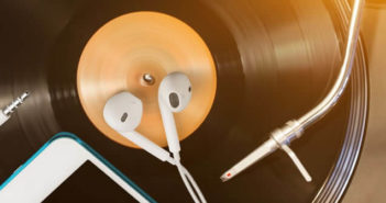 Spotify, Apple Music, Deezer : transférer vos playlists vers le service de votre choix Copier votre bibliothèque musicale d’un site de streaming vers un autre