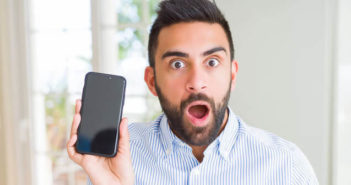 Comment activer le tiroir d’applications sur un mobile Huawei Afficher sur l’écran d’accueil de votre Huawei le bouton pour accéder au tiroir d’application