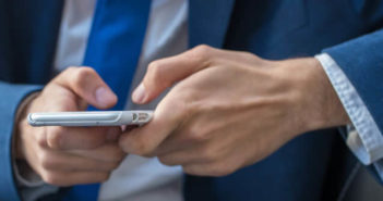Bloquer les suggestions de Siri sur l’écran de verrouillage de l’iPhone Désactiver l’affichage des suggestions de Siri depuis l’écran de verrouillage de l’iPhone