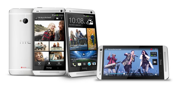 Téléphone HTC One