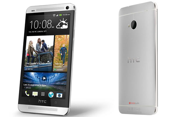Smartphone HTC One en promo sur Amazon