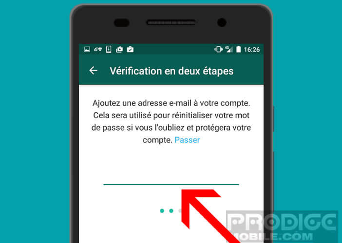 Saisir une adresse mail pour activer l'authentification en deux étapes