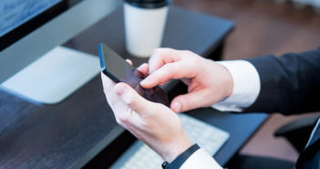 Effectuer un transfert d’appel entre plusieurs appareils Apple relié au même réseau Wi-Fi