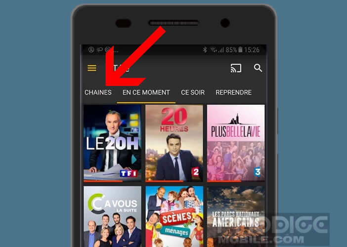 Ouvrez la rubrique chaînes de télévision depuis l’appli Molotov