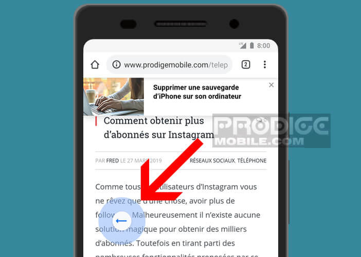 Faites glisser votre doigt pour revenir à la page web précédente