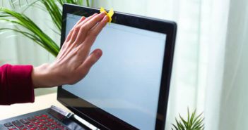 Protéger la webcam de son PC des attaques d’un hacker