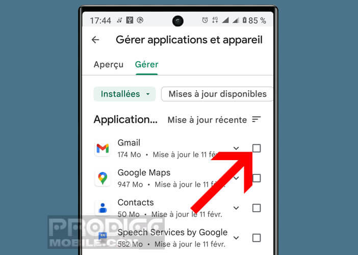 Cocher la case correspondante aux applications inutiles à désinstaller