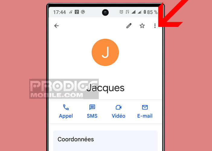 Modifier la fiche d’un contact et plus particulièrement sa sonnerie