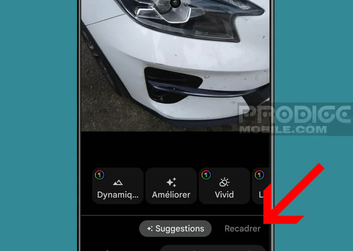 Cliquez sur l’onglet recadrer dans l’application Google Photos