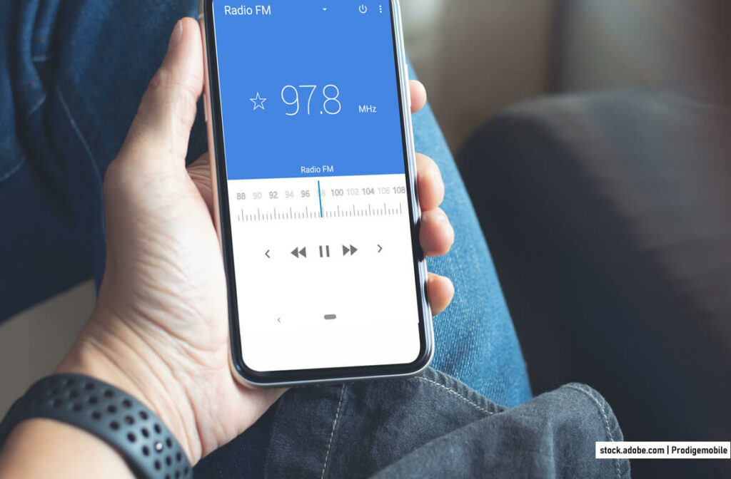 Interface d’une application radio FM hors ligne sur un téléphone Android