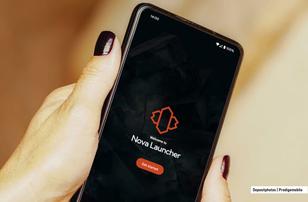 Logo officiel de Nova Launcher sur l’écran d’un smartphone Android