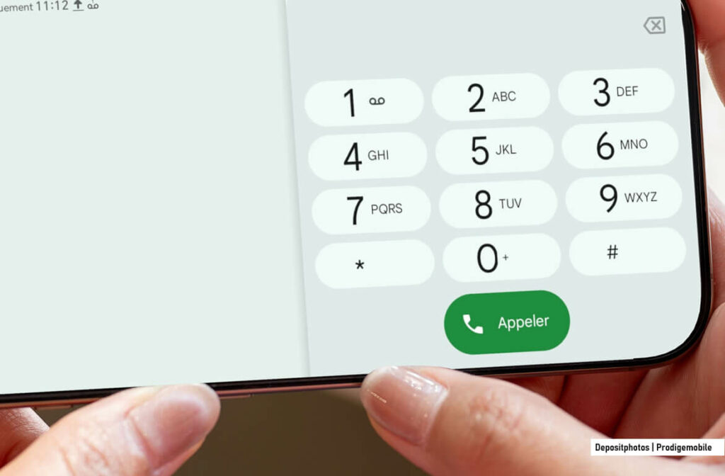 Google Téléphone intègre enfin un verrouillage en mode portrait Interface de l’application Google Téléphone avec l’option de verrouillage du mode portrait pendant un appel