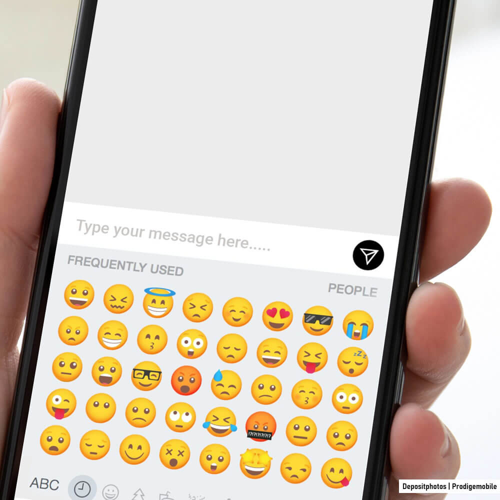 Clavier Android avec emojis Apple installés