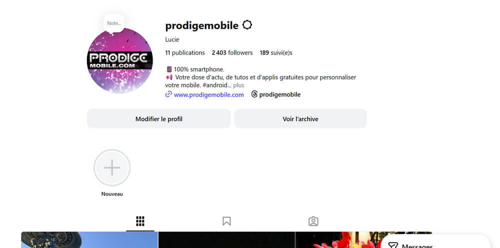 Consultation des réseaux sociaux sur smartphone