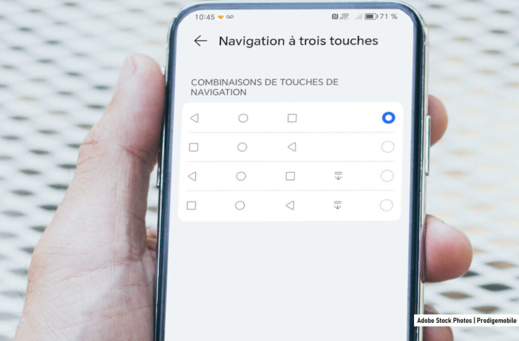 Android : comment déplacer le bouton retour à gauche ou à droite Smartphone Android affichant le bouton retour à gauche ou à droite dans la barre de navigation