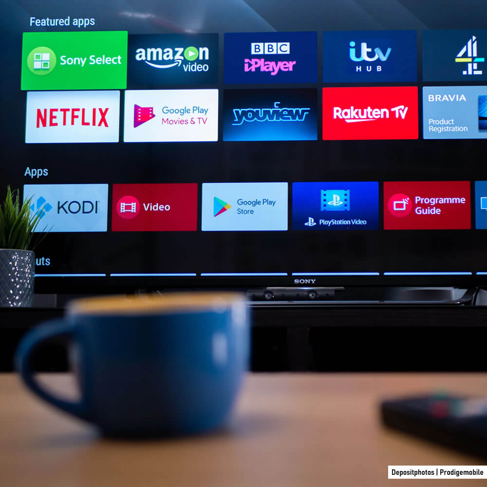Ecran d’une télévision connectée affichant des applications